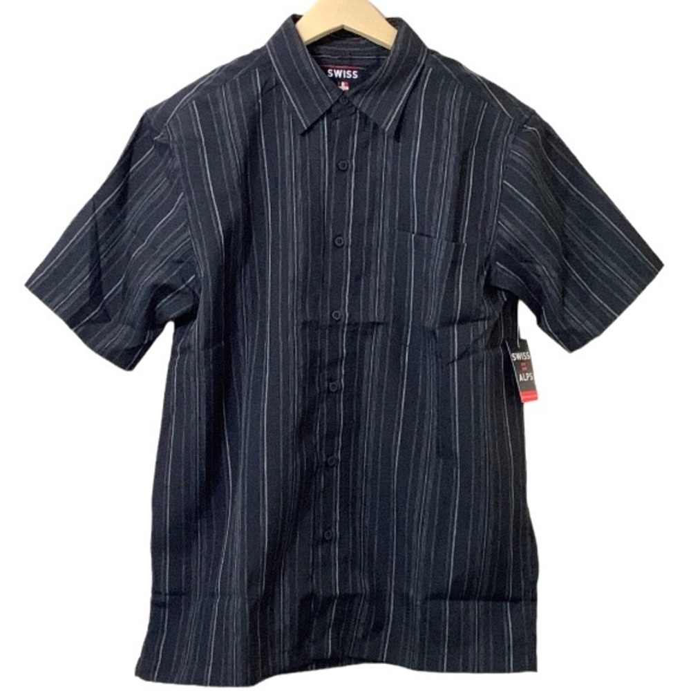 Swiss Alps Short Sleeve Button Down Shirt Size Medium
